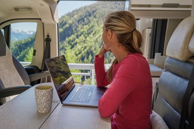 Reliable Internet for Life on the Road: RV and Motorhome Options