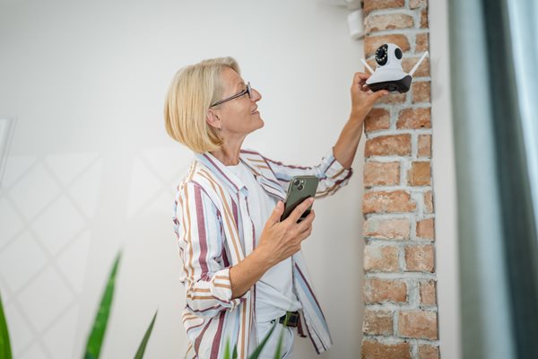 How Many Mbps Do I Need for Security Cameras? A Complete Guide