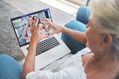 Long-Distance Caregiving: Tech That Helps You Look After Loved Ones Remotely